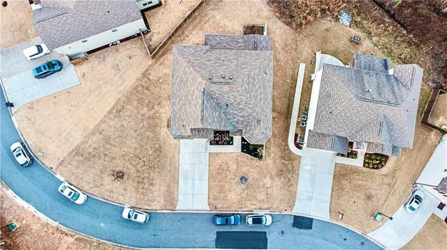 7835 Brewton Creek Dr, Cumming, GA 30028