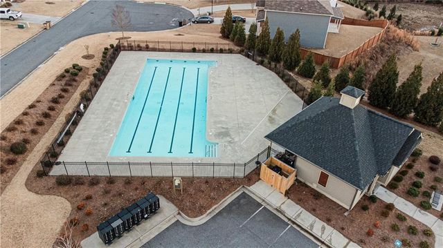 7835 Brewton Creek Dr, Cumming, GA 30028