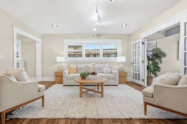 205 Caldwell Avenue, Los Gatos, CA 95032