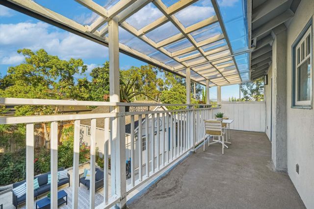 205 Caldwell Avenue, Los Gatos, CA 95032
