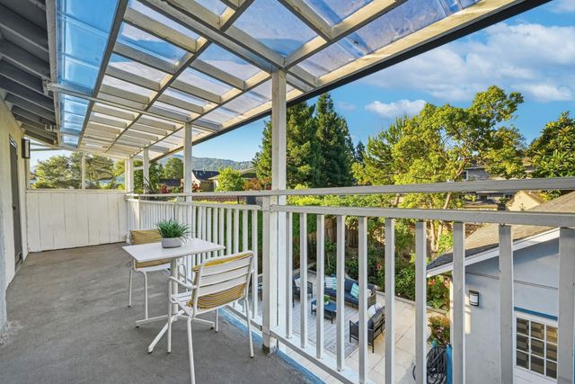 205 Caldwell Avenue, Los Gatos, CA 95032