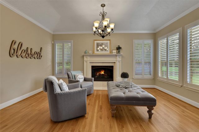 2814 S Cotswold Manor Drive, Kingwood, TX 77339