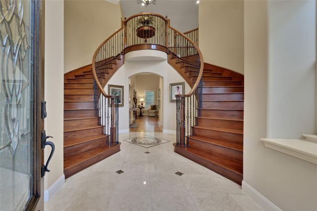 2814 S Cotswold Manor Drive, Kingwood, TX 77339