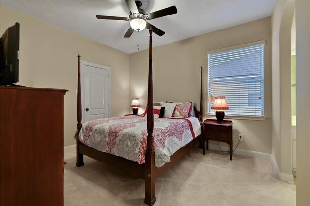 2814 S Cotswold Manor Drive, Kingwood, TX 77339