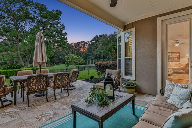 2814 S Cotswold Manor Drive, Kingwood, TX 77339