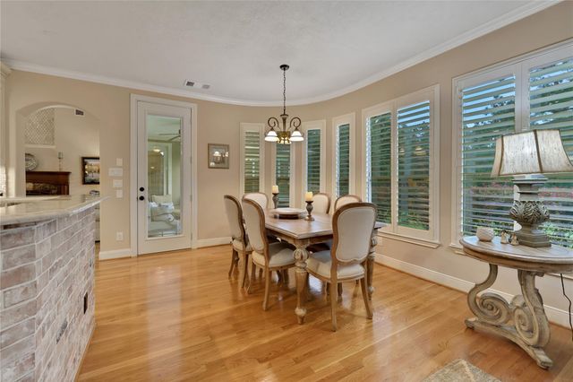 2814 S Cotswold Manor Drive, Kingwood, TX 77339