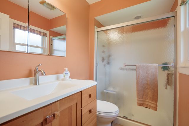 230 Yarmouth Road, Elk Grove Village, IL 60007