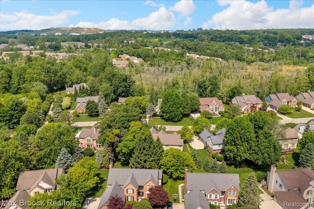 4086 Arcadia Drive, Auburn Hills, MI 48326