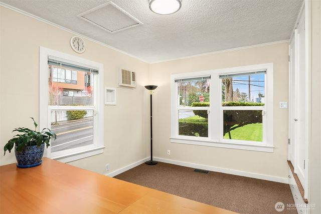 18023 62nd Avenue NE, Kenmore, WA 98028