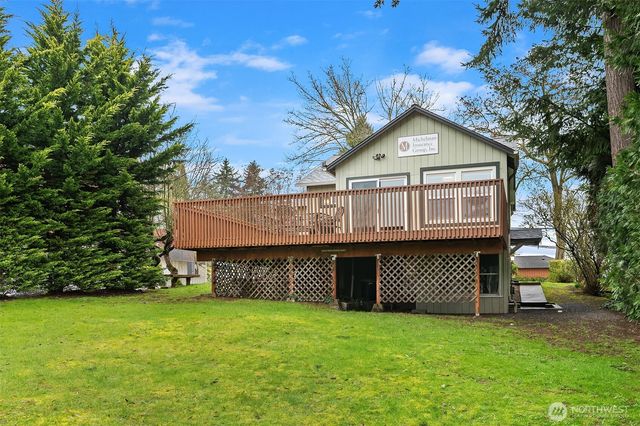 18023 62nd Avenue NE, Kenmore, WA 98028