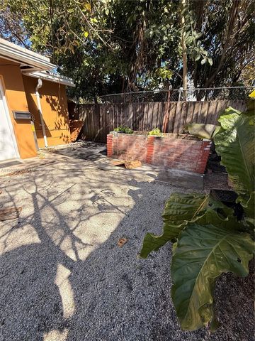 1037 SW 20th Ave 2, Miami, FL 33135