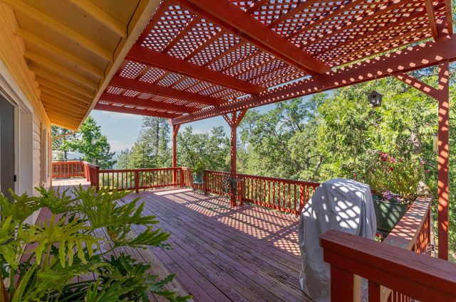 11037 Clinton Bar Rd, Pine Grove, CA 95665