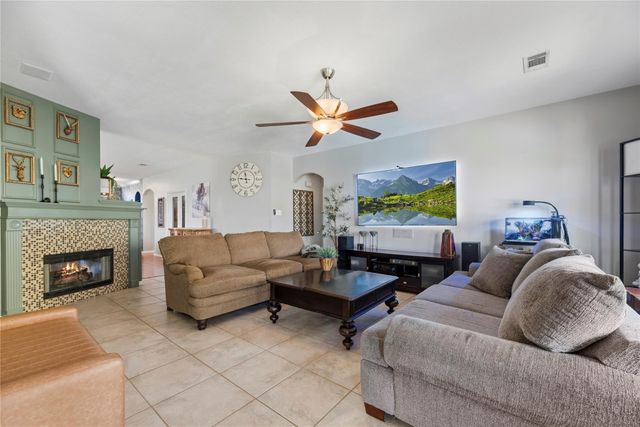 16806 Needle Ridge Court, Sugar Land, TX 77498