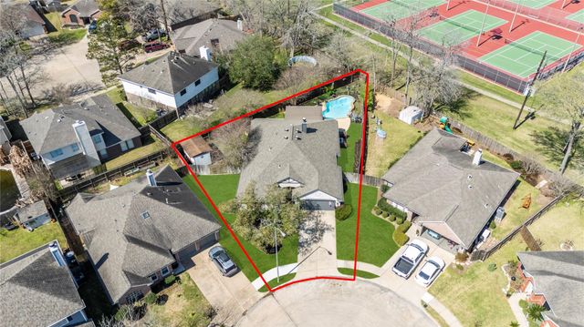 16806 Needle Ridge Court, Sugar Land, TX 77498