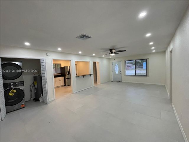 2514 NW 4th Street, Pompano Beach, FL 33069