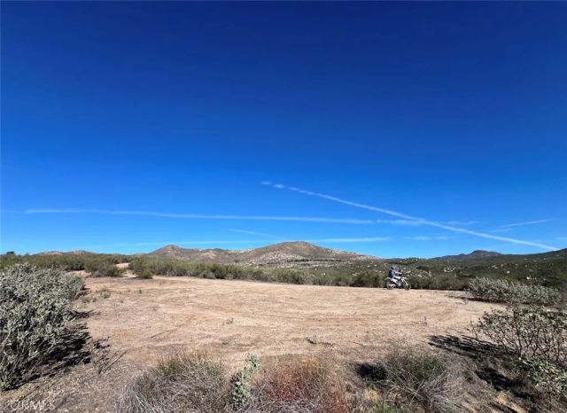 0 E Benton Rd, Hemet, CA 92544