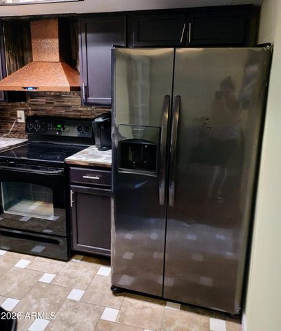 461 W HOLMES Avenue 166, Mesa, AZ 85210