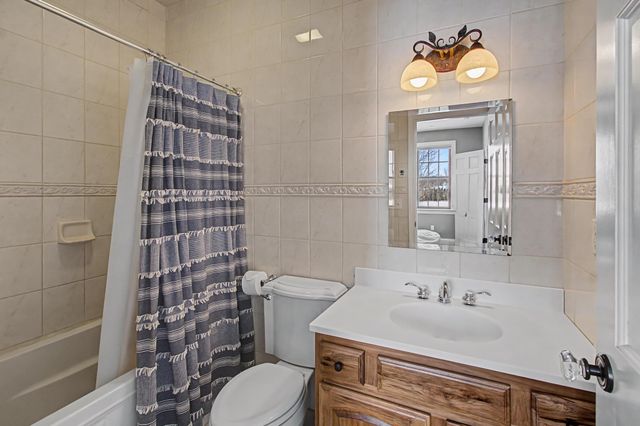 4517 Oak Hill Road, Williston, VT 05495