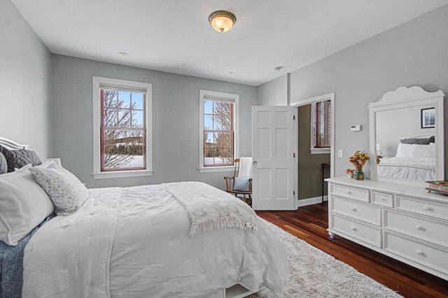 4517 Oak Hill Road, Williston, VT 05495