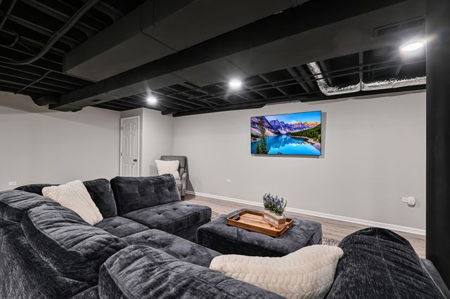 7676 Thistlewood Lane, Frankfort, IL 60423