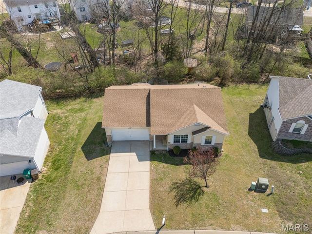 5518 Trail Of Tears, House Springs, MO 63051