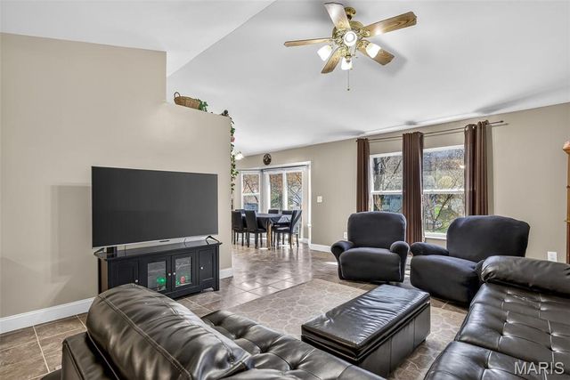 5518 Trail Of Tears, House Springs, MO 63051