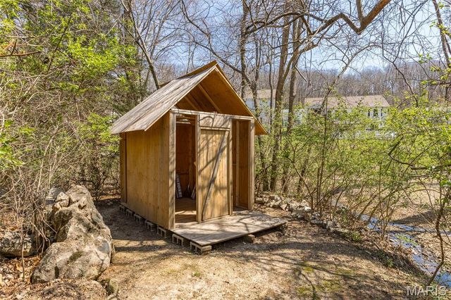 5518 Trail Of Tears, House Springs, MO 63051