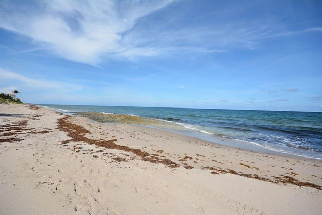 3912 S Ocean Boulevard 501, Highland Beach, FL 33487