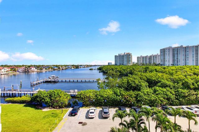 3912 S Ocean Boulevard 501, Highland Beach, FL 33487