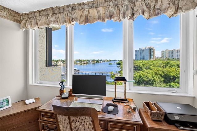3912 S Ocean Boulevard 501, Highland Beach, FL 33487