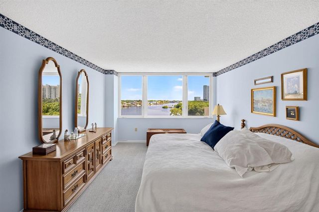 3912 S Ocean Boulevard 501, Highland Beach, FL 33487