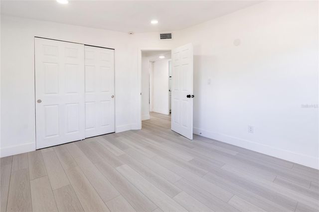 4112 W FAIRVIEW HEIGHTS, Tampa, FL 33616