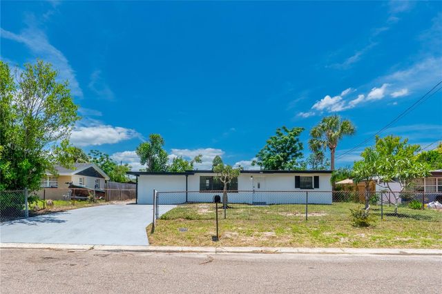 4112 W FAIRVIEW HEIGHTS, Tampa, FL 33616