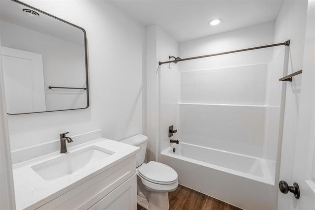 1822-1824 W Kyle Circle, Beloit, WI 53511