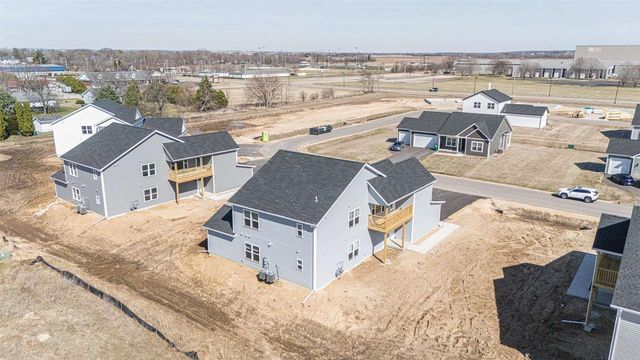 1822-1824 W Kyle Circle, Beloit, WI 53511