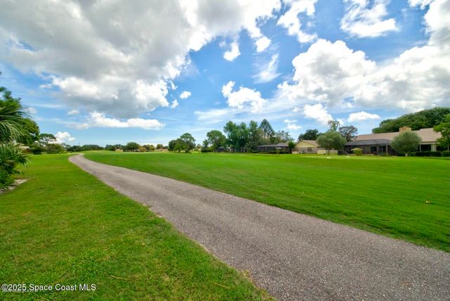 227 Augusta Way, Melbourne, FL 32940