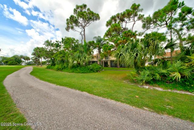 227 Augusta Way, Melbourne, FL 32940