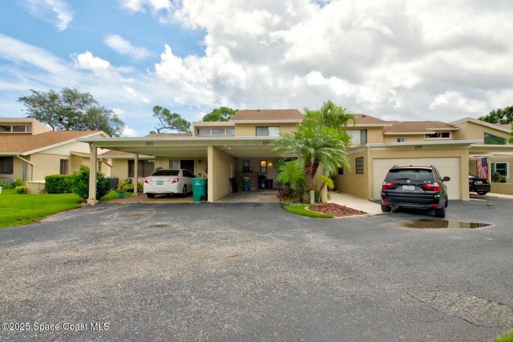 227 Augusta Way, Melbourne, FL 32940