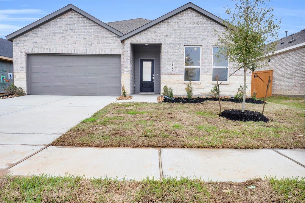 236 Orchard Cove, Snook, TX 77879