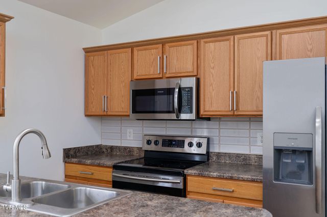 26 Mountain Creek Court, Jonesborough, TN 37659