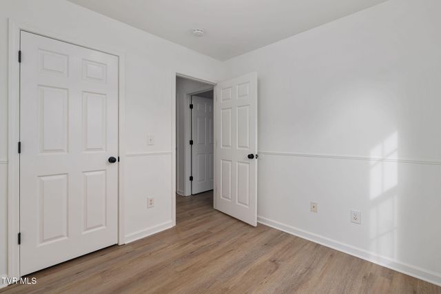 26 Mountain Creek Court, Jonesborough, TN 37659