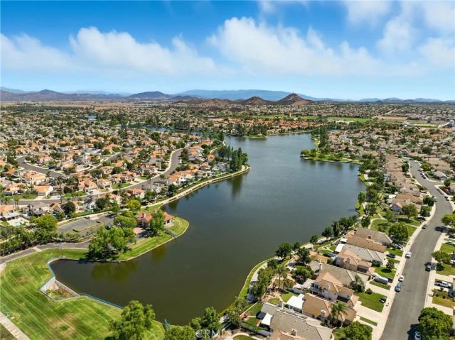 27962 Palm Villa Drive, Menifee, CA 92584