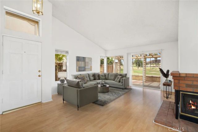 27962 Palm Villa Drive, Menifee, CA 92584