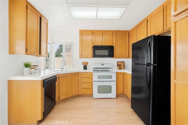 27962 Palm Villa Drive, Menifee, CA 92584