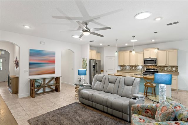 3415 Diamond Leaf Drive, Vero Beach, FL 32966