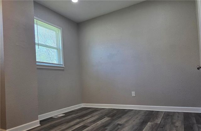 3321 Wabash Avenue, Kansas City, MO 64109