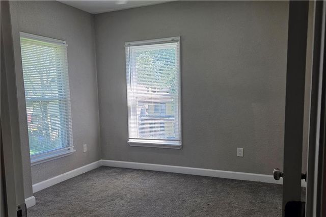 3321 Wabash Avenue, Kansas City, MO 64109