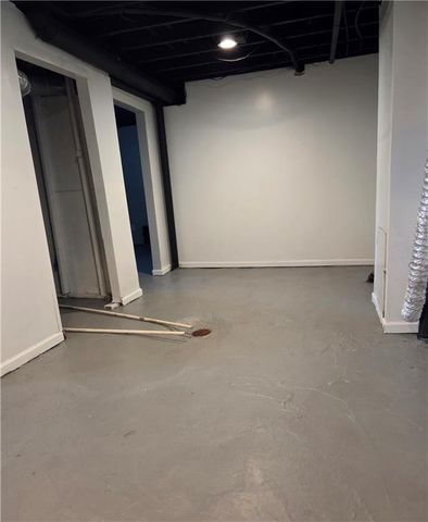 3321 Wabash Avenue, Kansas City, MO 64109