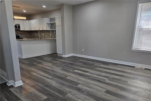 3321 Wabash Avenue, Kansas City, MO 64109