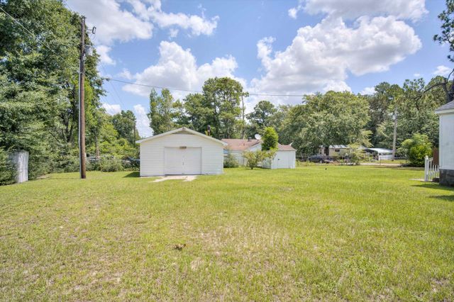 197 Legion Road, Warrenville, SC 29851